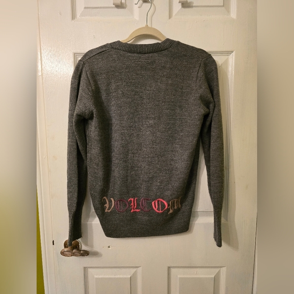 Volcom Grey V Neck Sweater Size M - Picture 2 of 3